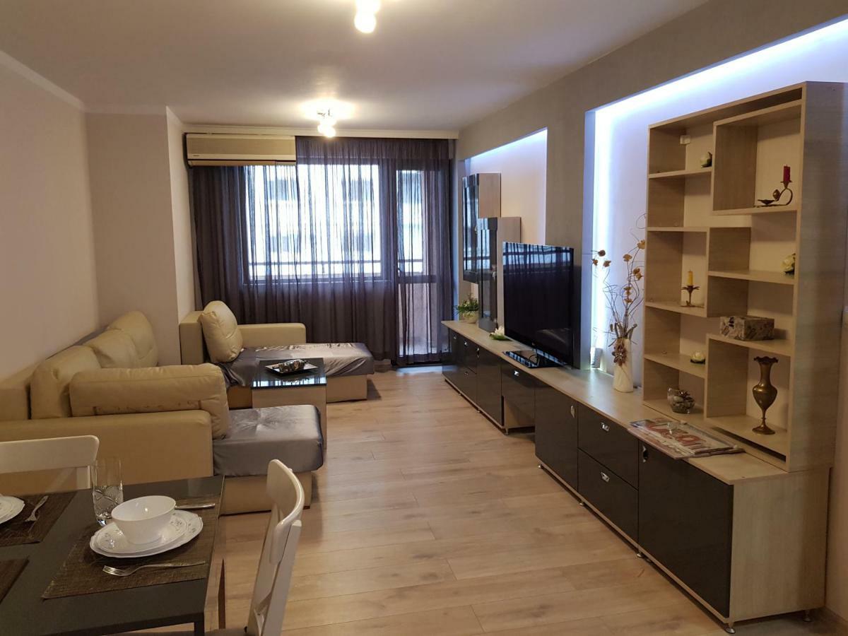 Хепи Апартмънтс Plovdiv Exteriör bild