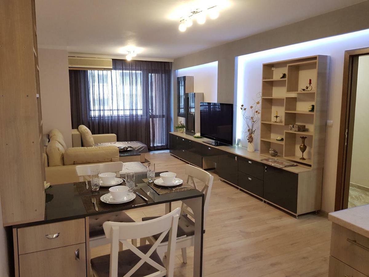 Хепи Апартмънтс Plovdiv Exteriör bild